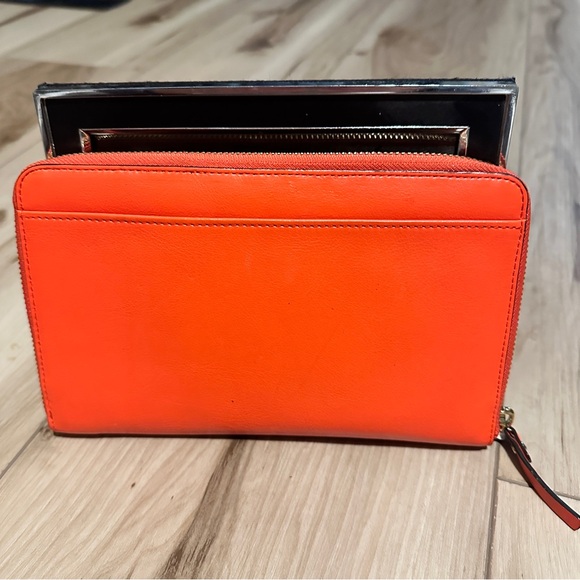 Kate Spade Hot Tamale Wallet - Picture 6 of 6